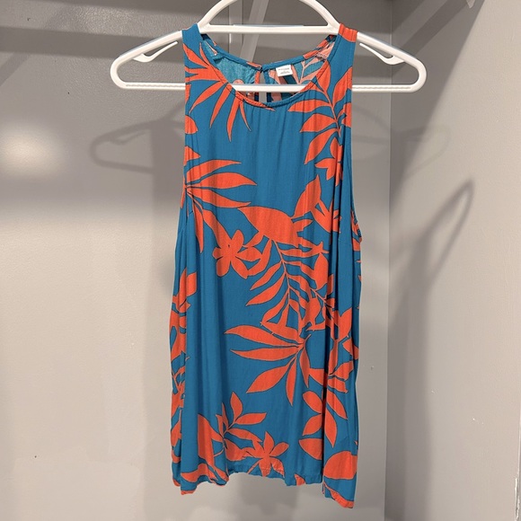 Old Navy Tops - Old Navy Floral Tank